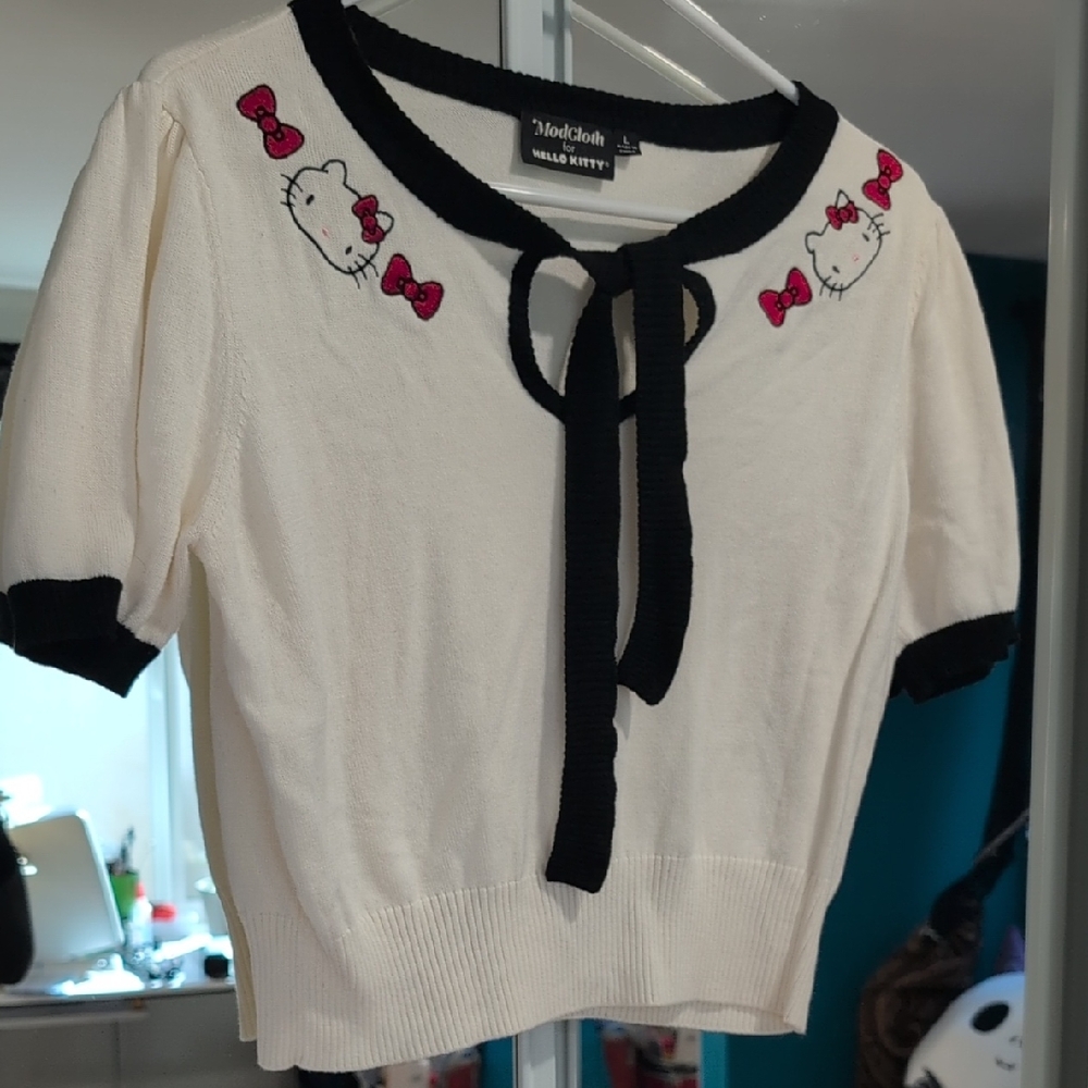 Hello Kitty Cream Top with Black Trim and Pink Bows